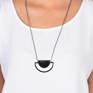 Paparazzi Jewelry Accessories - Lunar Phases - Black Necklace - Vintage
